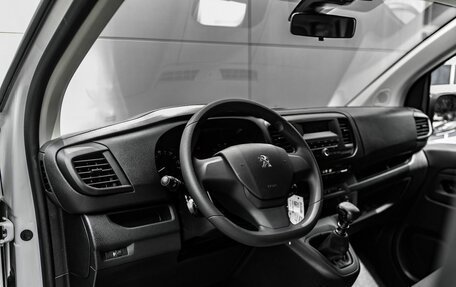 Peugeot Traveller I, 2024 год, 5 950 000 рублей, 11 фотография