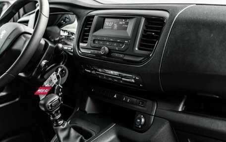 Peugeot Traveller I, 2024 год, 5 950 000 рублей, 14 фотография