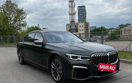BMW 7 серия, 2019 год, 9 000 000 рублей, 4 фотография