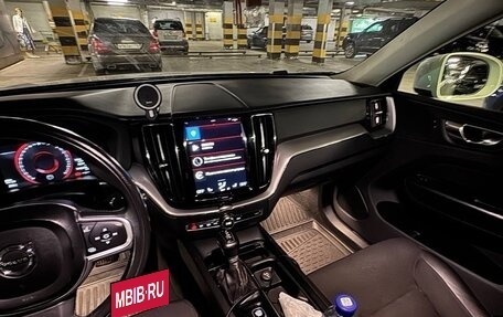 Volvo XC60 II, 2018 год, 2 900 000 рублей, 6 фотография
