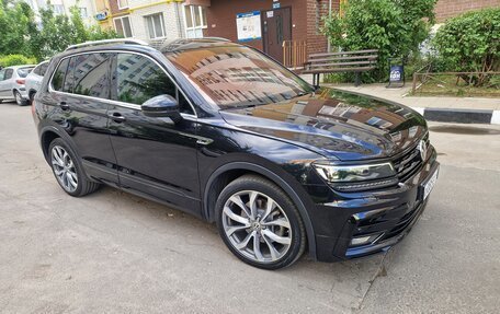 Volkswagen Tiguan II, 2018 год, 3 000 000 рублей, 12 фотография