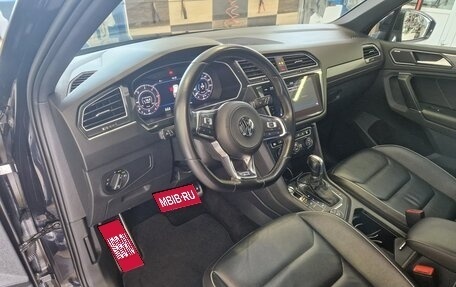 Volkswagen Tiguan II, 2018 год, 3 000 000 рублей, 20 фотография