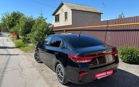 KIA Rio IV, 2018 год, 1 200 000 рублей, 3 фотография