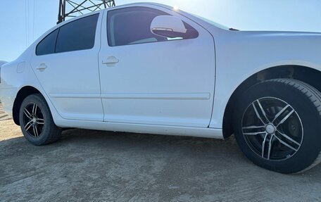 Skoda Octavia, 2010 год, 860 000 рублей, 16 фотография