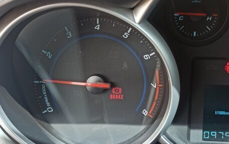 Chevrolet Cruze II, 2013 год, 950 000 рублей, 3 фотография