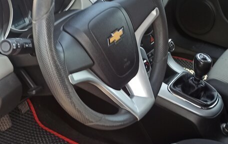 Chevrolet Cruze II, 2013 год, 950 000 рублей, 24 фотография