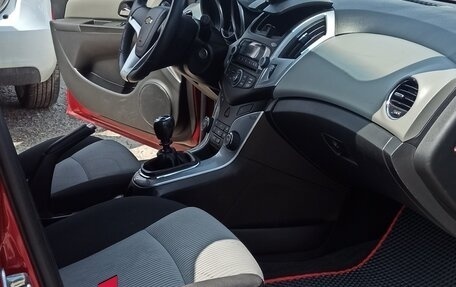 Chevrolet Cruze II, 2013 год, 950 000 рублей, 16 фотография