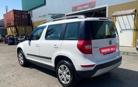 Skoda Yeti I рестайлинг, 2015 год, 899 000 рублей, 2 фотография