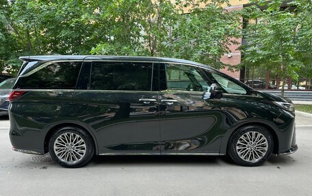 Lexus LM, 2024 год, 14 500 000 рублей, 5 фотография