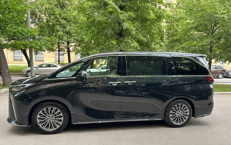 Lexus LM, 2024 год, 14 500 000 рублей, 2 фотография