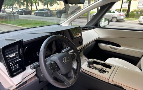 Lexus LM, 2024 год, 14 500 000 рублей, 15 фотография