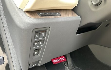 Lexus LM, 2024 год, 14 500 000 рублей, 13 фотография