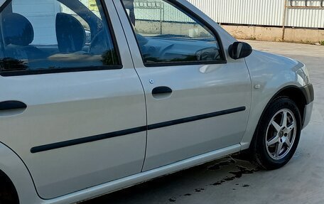 Renault Logan I, 2007 год, 370 000 рублей, 3 фотография