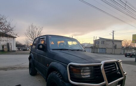 Mitsubishi Pajero III рестайлинг, 1992 год, 580 000 рублей, 2 фотография