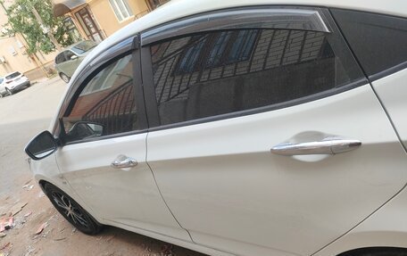 Hyundai Solaris II рестайлинг, 2016 год, 1 120 000 рублей, 2 фотография
