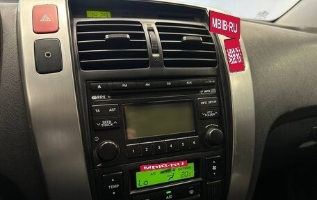Hyundai Tucson III, 2008 год, 950 000 рублей, 18 фотография