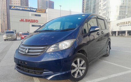 Honda Freed I, 2011 год, 1 025 000 рублей, 1 фотография