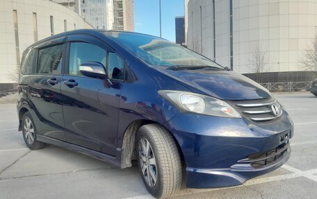 Honda Freed I, 2011 год, 1 025 000 рублей, 2 фотография