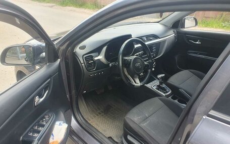 KIA Rio IV, 2021 год, 1 350 000 рублей, 9 фотография