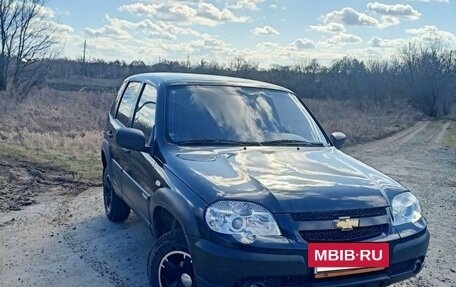 Chevrolet Niva I рестайлинг, 2013 год, 610 000 рублей, 5 фотография