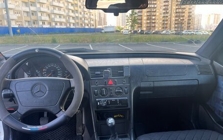 Mercedes-Benz C-Класс, 1996 год, 325 000 рублей, 7 фотография