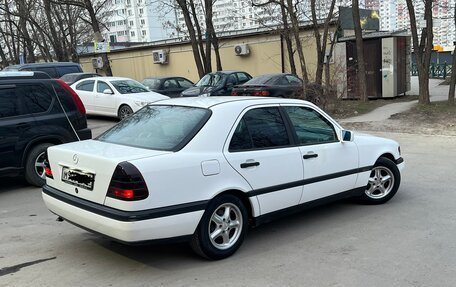 Mercedes-Benz C-Класс, 1996 год, 325 000 рублей, 11 фотография
