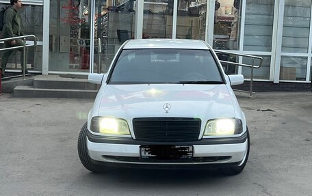 Mercedes-Benz C-Класс, 1996 год, 325 000 рублей, 9 фотография