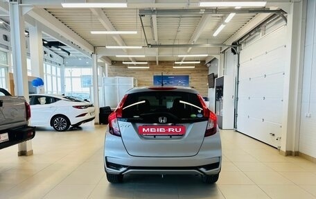 Honda Fit III, 2018 год, 1 299 000 рублей, 5 фотография
