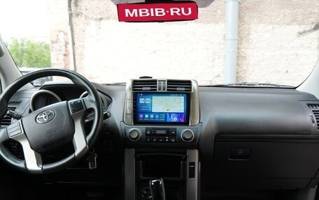 Toyota Land Cruiser Prado 150 рестайлинг 2, 2012 год, 3 200 000 рублей, 10 фотография
