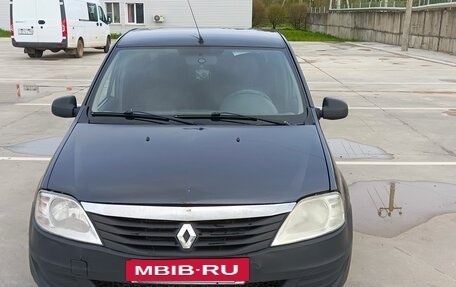 Renault Logan I, 2010 год, 200 000 рублей, 2 фотография