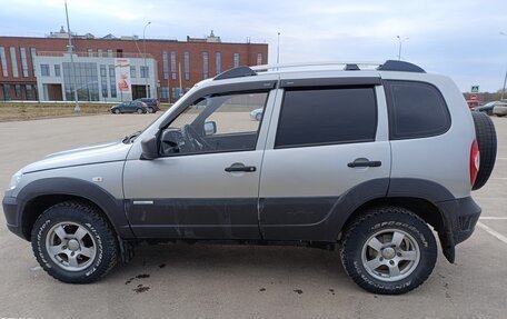 Chevrolet Niva I рестайлинг, 2012 год, 450 000 рублей, 3 фотография