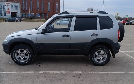 Chevrolet Niva I рестайлинг, 2012 год, 450 000 рублей, 4 фотография