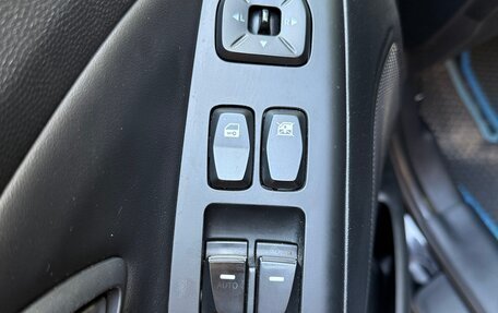 Hyundai ix35 I рестайлинг, 2015 год, 1 350 000 рублей, 10 фотография
