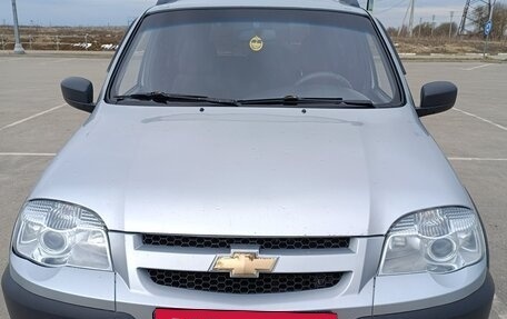 Chevrolet Niva I рестайлинг, 2012 год, 450 000 рублей, 8 фотография