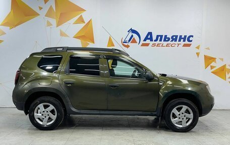 Renault Duster I рестайлинг, 2015 год, 810 000 рублей, 2 фотография