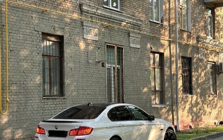 BMW 5 серия, 2015 год, 2 700 000 рублей, 4 фотография
