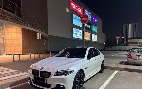 BMW 5 серия, 2015 год, 2 700 000 рублей, 2 фотография