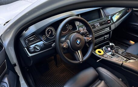 BMW 5 серия, 2015 год, 2 700 000 рублей, 16 фотография