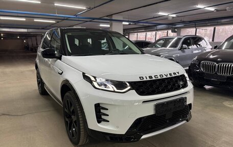 Land Rover Discovery Sport I рестайлинг, 2024 год, 6 700 000 рублей, 2 фотография