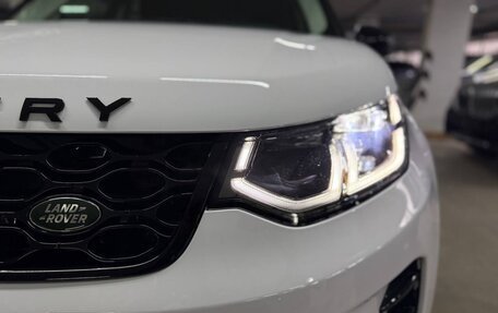 Land Rover Discovery Sport I рестайлинг, 2024 год, 6 700 000 рублей, 4 фотография