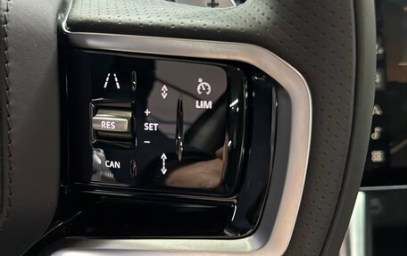 Land Rover Discovery Sport I рестайлинг, 2024 год, 6 700 000 рублей, 22 фотография