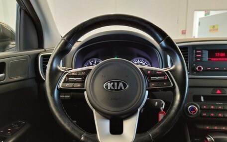 KIA Sportage IV рестайлинг, 2021 год, 2 210 000 рублей, 13 фотография
