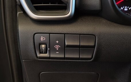 KIA Sportage IV рестайлинг, 2021 год, 2 210 000 рублей, 10 фотография