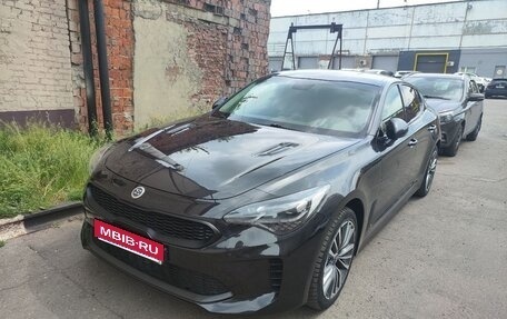 KIA Stinger I, 2018 год, 2 450 000 рублей, 1 фотография