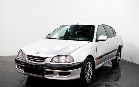 Toyota Avensis III рестайлинг, 2000 год, 355 000 рублей, 1 фотография