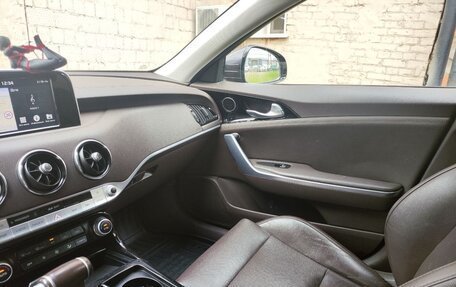 KIA Stinger I, 2018 год, 2 450 000 рублей, 7 фотография