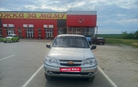Chevrolet Niva I рестайлинг, 2013 год, 450 000 рублей, 4 фотография