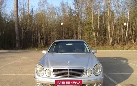 Mercedes-Benz E-Класс, 2002 год, 620 000 рублей, 2 фотография