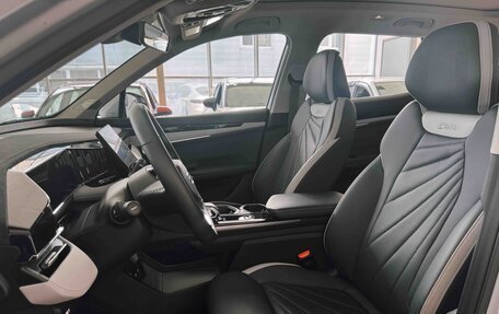 Geely Atlas, 2023 год, 2 750 000 рублей, 29 фотография