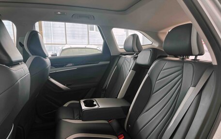 Geely Atlas, 2023 год, 2 750 000 рублей, 40 фотография